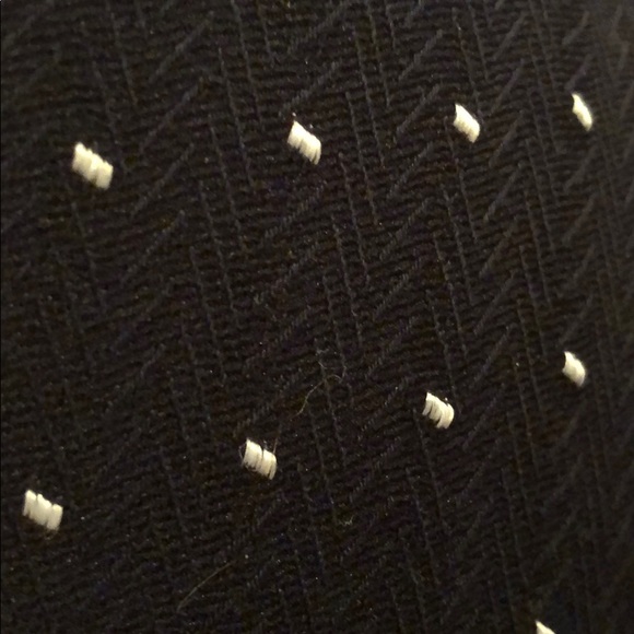 Meet your Posher, Jessica - Picture 1 of 1